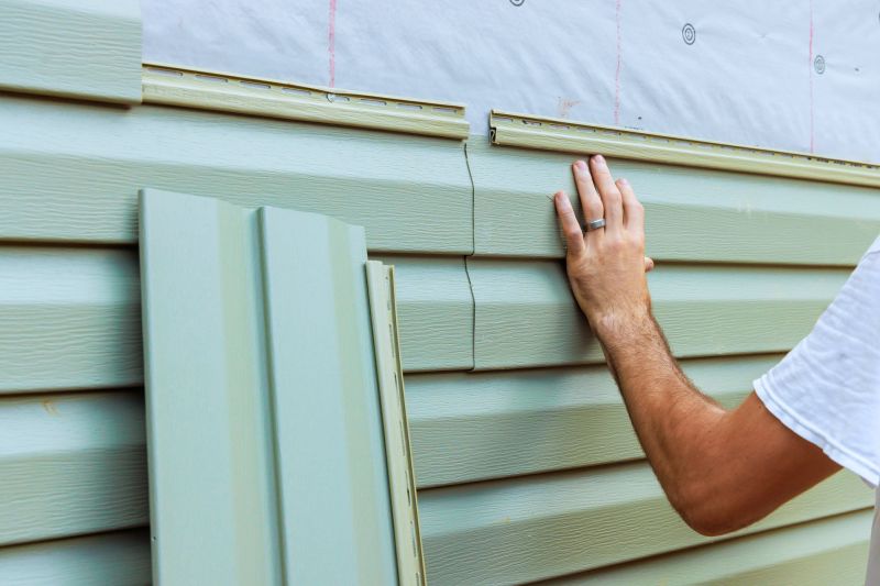 Top Siding Repair Companies in Greenbrier, TN